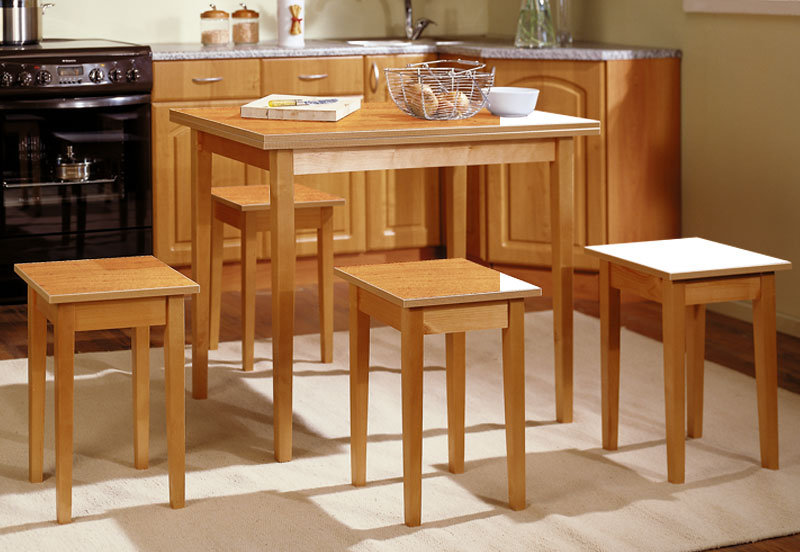 Кухонный стол Хатико