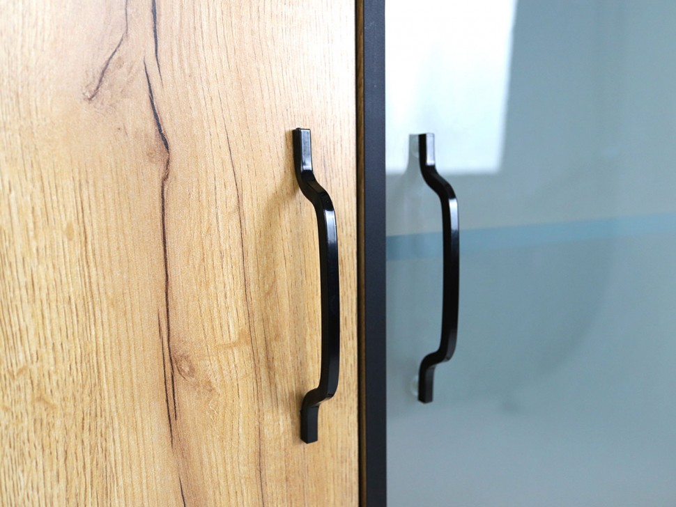 Шкаф-витрина Виртон