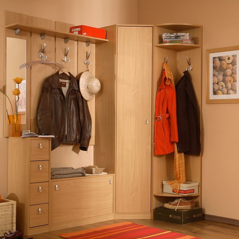 Настенная полка с зеркалом Комфорт